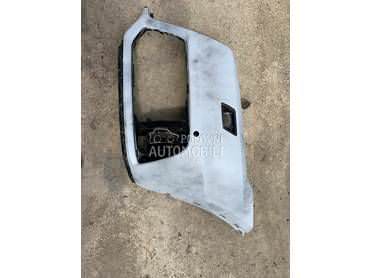 branik za Audi Q5 od 2016. do 2019. god.