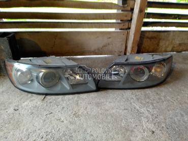 Farovi za Volvo V50 od 2004. do 2007. god.