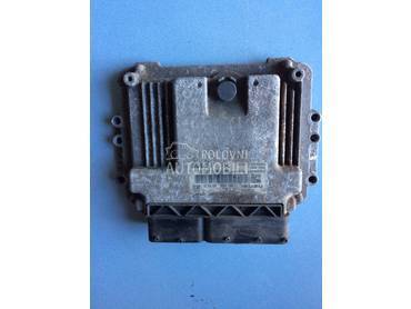 Racunar Z17DTH 0281011943 za Opel Astra H
