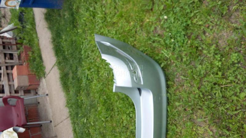 zadnji branik astra h