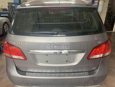 gepek vrata za Mercedes Benz B Klasa