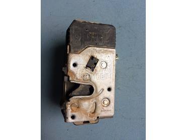 Brava vrata prednja desna za Opel Meriva, Corsa C