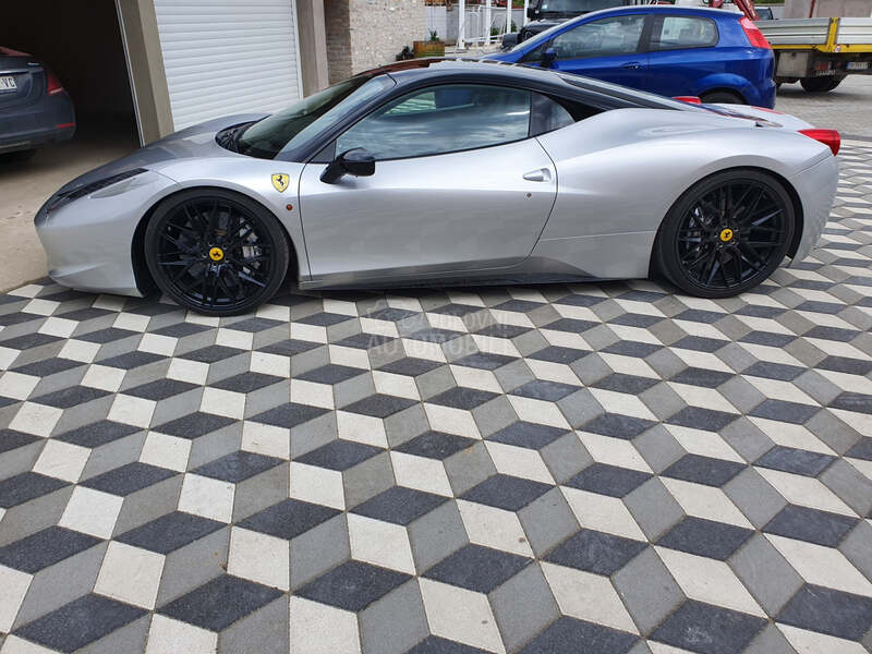 Ferrari 458 Italia 
