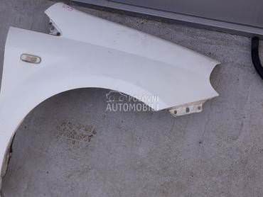 Desno krilo belo za Fiat Grande Punto od 2005. do 2010. god.