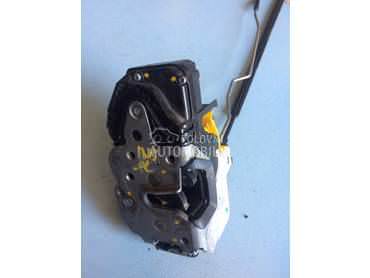 Brava vrata prednja leva za Opel Insignia