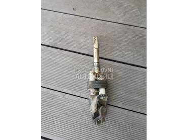 krstak letve volana za Nissan X-Trail od 2002. do 2007. god.