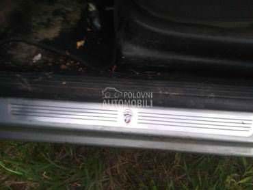 Ghia lajsne za pragove za Ford Focus od 1998. do 2004. god.