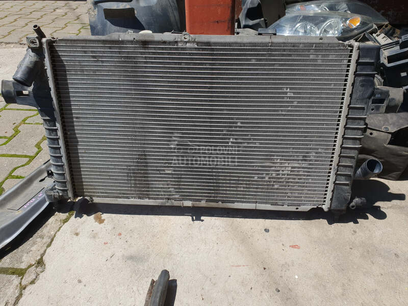 Hladnjak vode 1.9 CDTI
