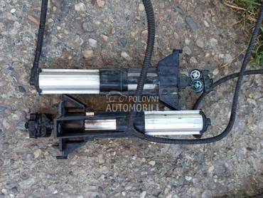 branik  i delovi branika za Citroen DS5 od 2014. do 2016. god.