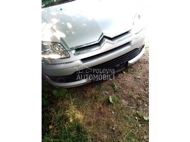 Branik prednji za Citroen C4 od 2005. do 2009. god.