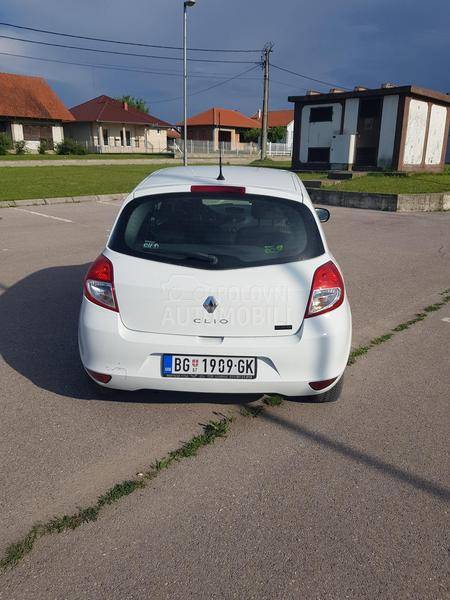 Renault Clio 