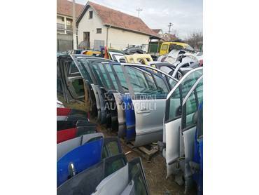 Prednja vrata L/D za Mercedes Benz A Klasa