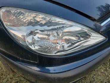 desni far za Peugeot 607
