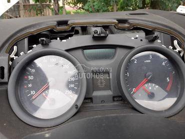 sat za Renault Megane