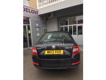 Škoda Octavia A7 -  kompletan auto u delovima