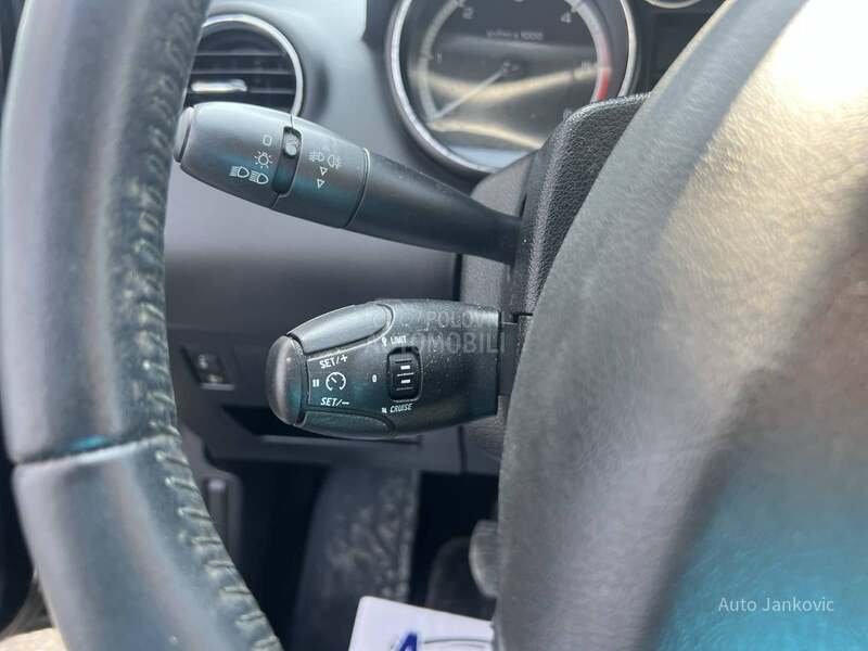 Peugeot 308 1.6 HDI