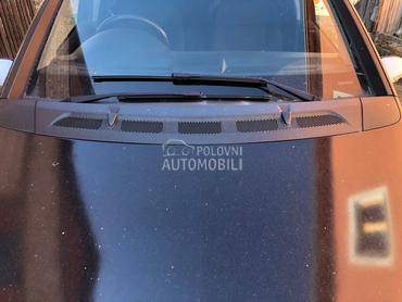 resetka haube plastika B klasa za Mercedes Benz B Klasa, B 150, B 160 ... od 2004. do 2012. god.