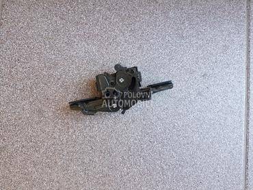 Bravice haube Laguna 1 za Renault Laguna