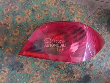 Desna lampa za Peugeot 307