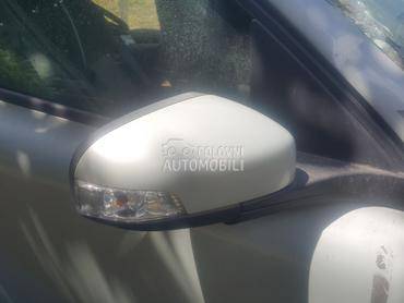 Desni retrovizor za Volvo C30 od 2007. do 2011. god.