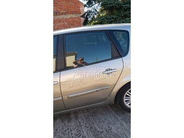 Zadnja leva vrata za Renault Scenic