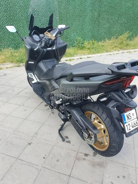 Yamaha T MAX 560 tech