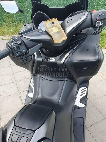 Yamaha T MAX 560 tech