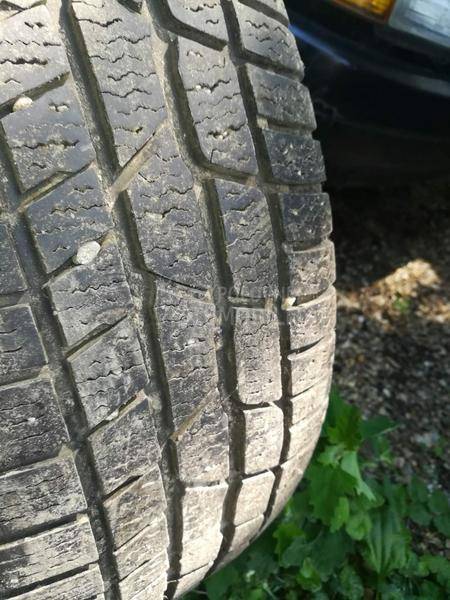 Champiro 215/60 R16 Sve sezone