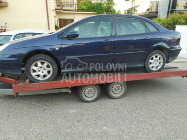 komplet auto u delovima za Citroen C5 od 2001. do 2003. god.