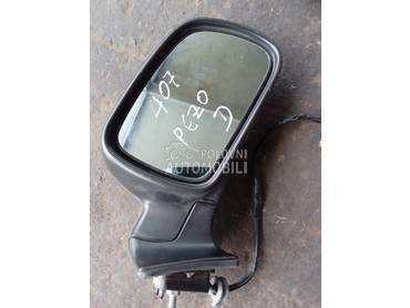 retrovizor desni za Peugeot 407 od 2003. do 2007. god.