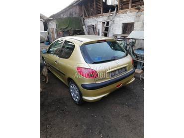 delovi za pezo 206 za Peugeot 206 za 2006. god.