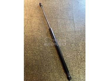 Amortizer gepeka za Toyota Yaris