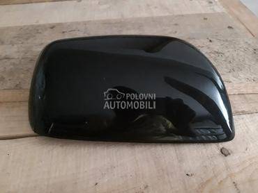 Poklopac Retrovizora Desni CRN za Toyota RAV 4 od 2000. do 2006. god.