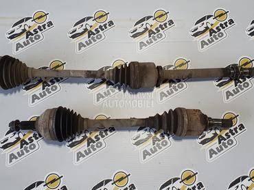 Poluosovine Vivaro Trafik 2.0