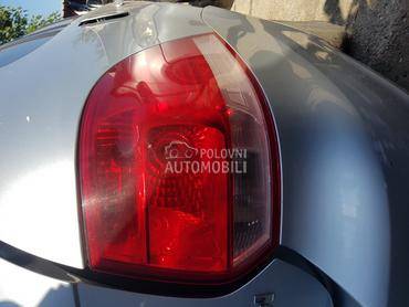 zadnje desno stop svetlo za Volkswagen Golf Sportsvan od 2005. do 2009. god.