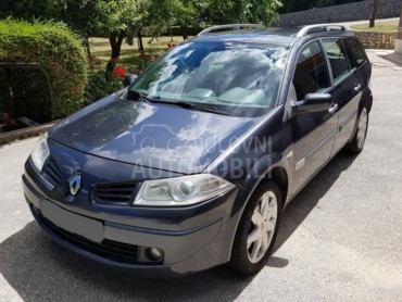 Renault Megane II karavan -  kompletan auto u delovima