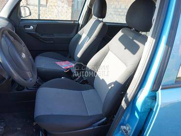 sedista za Opel Meriva
