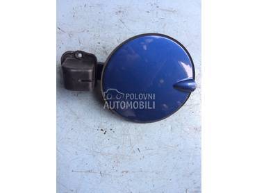 Poklopac rezervoara za Opel Zafira