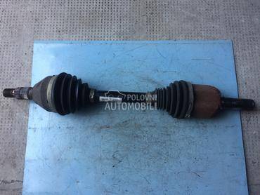 Poluosovina leva aut. menjac za Opel Insignia