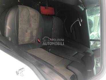 sedista za Opel Insignia