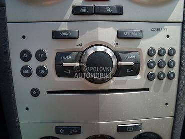 radio cd za Opel Corsa D