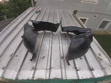 PLASTIKE ISPOD KRILA za Peugeot 206