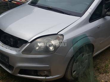 Opel Zafira 2006. god. -  kompletan auto u delovima