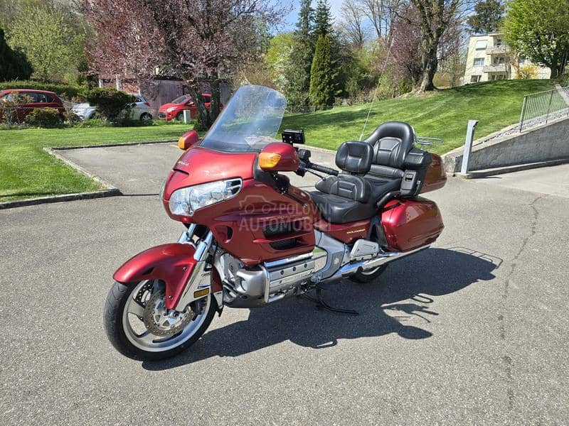Honda gl 1800 goldwing