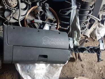 Kaseta-fioka za Volkswagen Polo