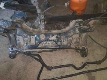 prednji trap za Toyota Yaris od 2000. do 2018. god.