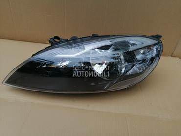 Far za Volvo V40, XC40 od 2012. do 2016. god.