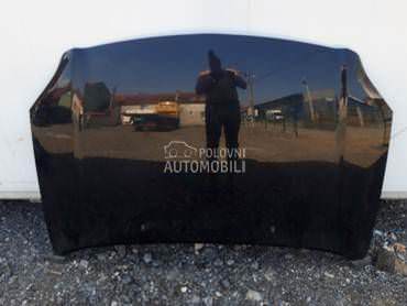 Hauba CRNA 209 za Toyota Avensis od 2003. do 2009. god.