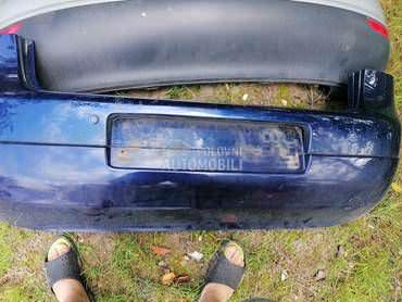 Branik za Volkswagen Golf 5, Golf Plus od 2004. do 2009. god.