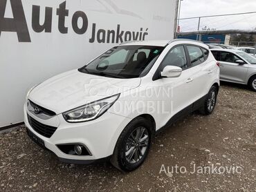 Hyundai ix35 1.6 B   130 000 k m